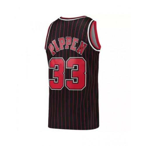 Men's Chicago Bulls Scottie Pippen #33 Mitchell & Ness Black Hardwood Classics 95-96 Swingman Jersey