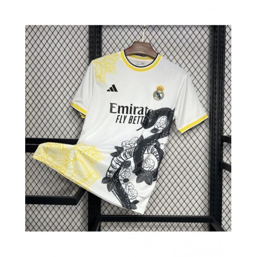 Real Madrid 2024/25 White and black Mamba special edition Jersey