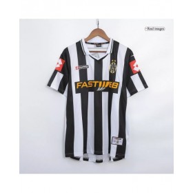 Juventus Jersey 2001/02 Home Retro